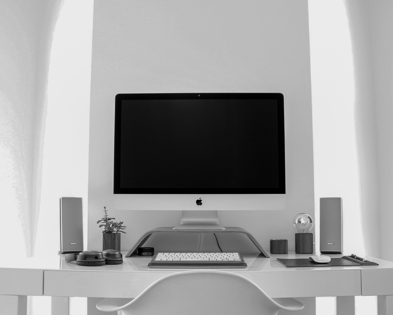 iMac on top of table